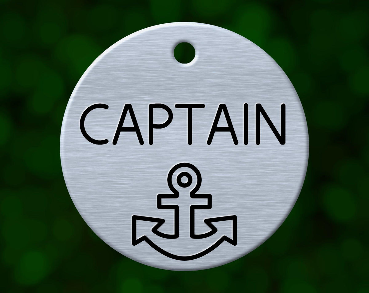 Anchor dog tag with name Captain